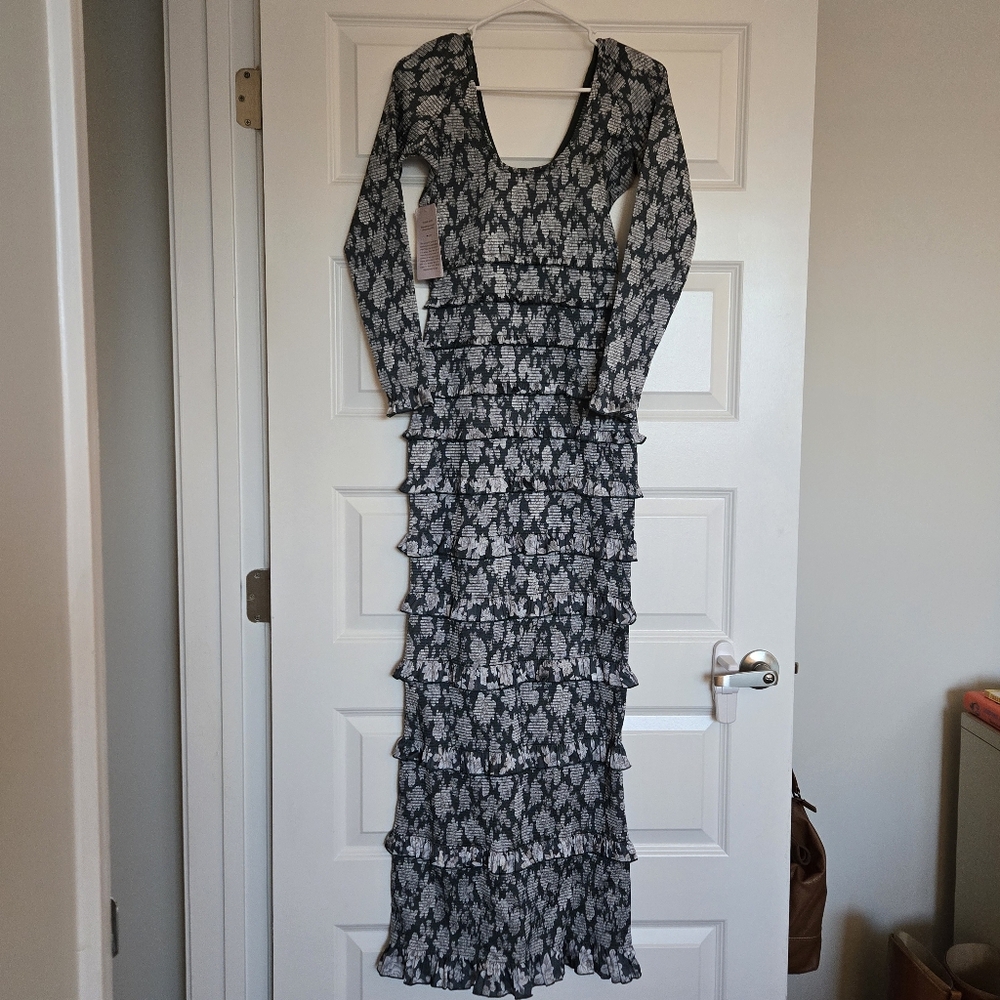 NWT V. Chapman Lanie Dress
